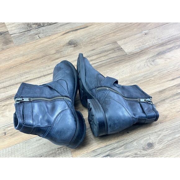 Born Black Leather Zip Ankle Boots Women's Size 6.5 Style D04100 - Picture 5 of 8